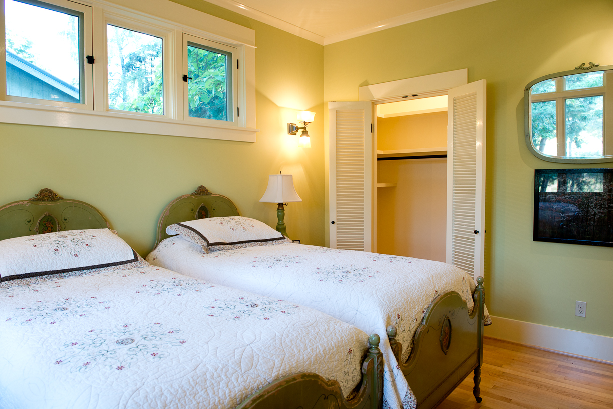 Old River Rd. House Paul Johnson